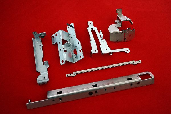 沖壓零件（二）